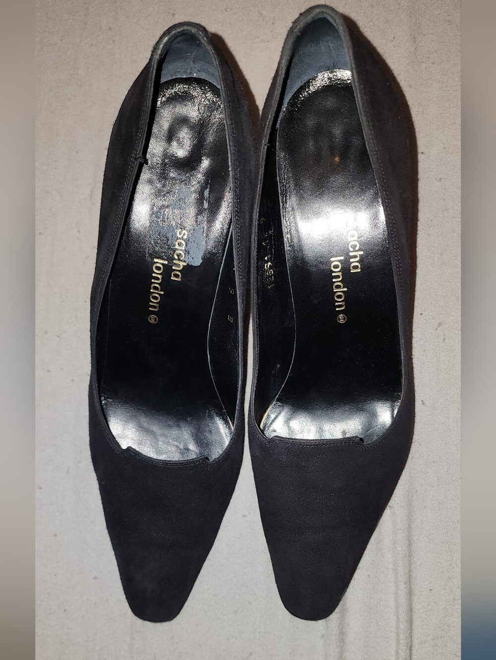 Sacha London Black Velvet Pointed Toe Heels Women’s Size 9B Elegant Dress Shoes